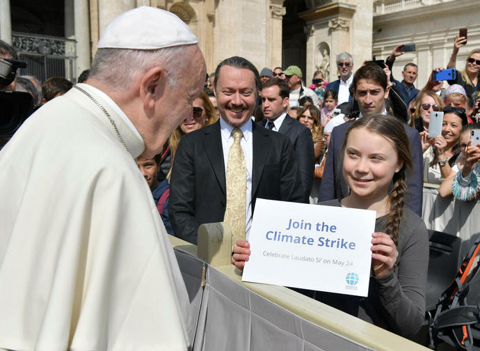 Il Papa incontra la ragazza svedese Il Papa incontra la ragazza svedese
