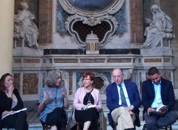 La Cirinnà ospite in chiesa La Cirinnà ospite in chiesa