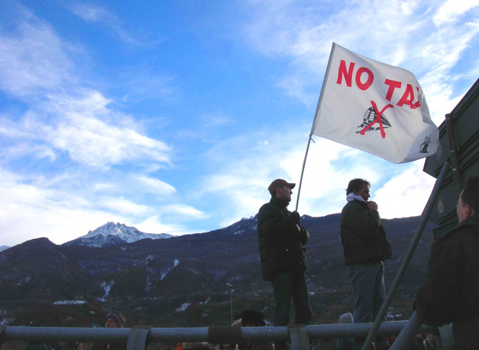 Manifestazione No Tav nella Val di Susa Manifestazione No Tav nella Val di Susa