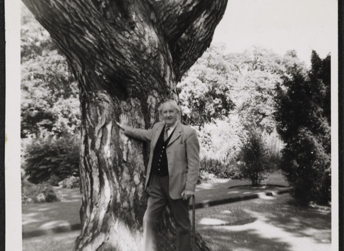 JRR Tolkien JRR Tolkien